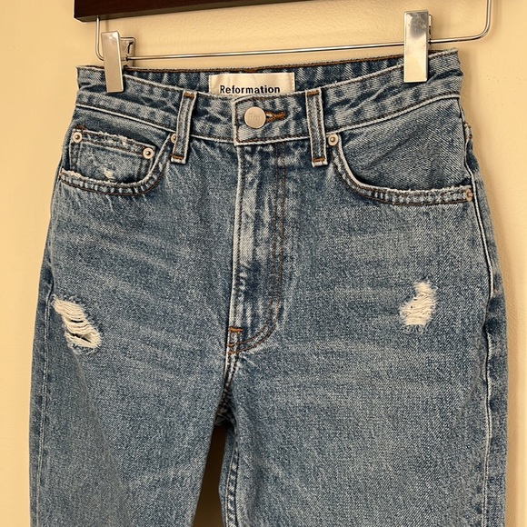 Reformation high rise cigarette ripped jeans 26 - Picture 3 of 9